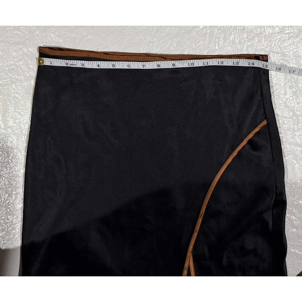 Alice in the Eve Asymmetrical Midi Skirt Clean Girl Model Quiet Luxury Y2K S - Picture 8 of 12